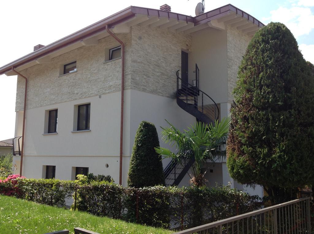 Casa Robilio Apartment Maccagno Bagian luar foto